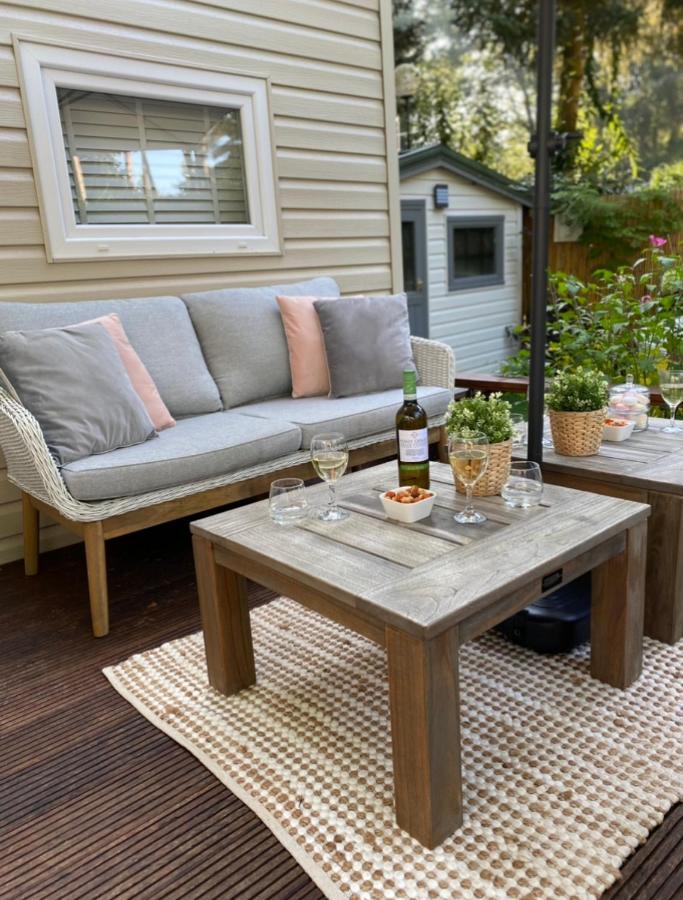 Luxe Chalet Met Prachtig Terras Op De Veluwe , Veel Privacy Hoenderloo Bagian luar foto